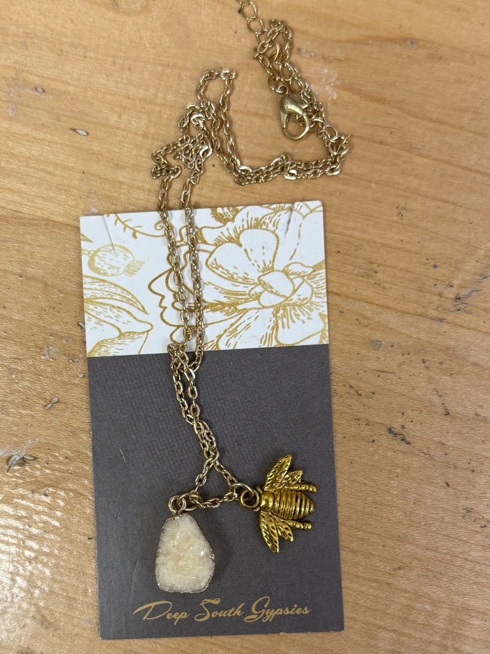 Gold Bee Druzy Pendant Necklace - Cream/Gold Deep South Gypsies